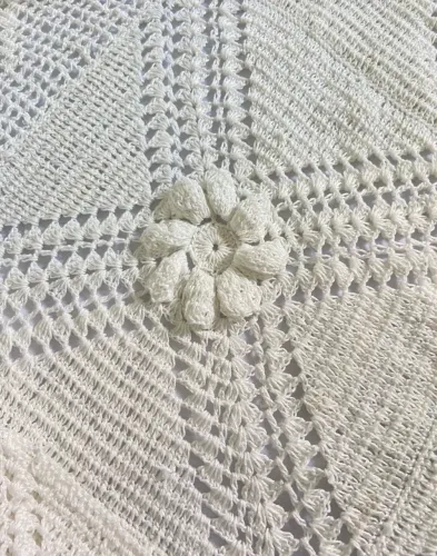 Colcha de crochê feito a mão cama de casal
