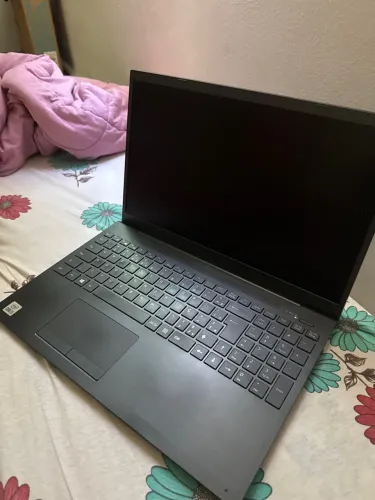 Vaio FE15 i3 10110U 8gb ram SSD 128gb HD500gb