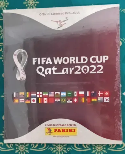 Álbum Capa dura Bordô Copa do Mundo 2022 Novo na Embalagem!