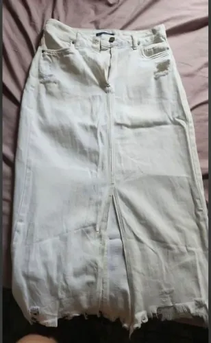 3 saias jeans clara tamanho P e 2 jeans mais escuro tamanho M