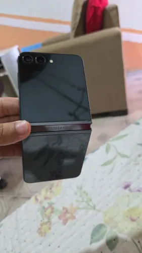Zflip 5 256gb troco por iphone 