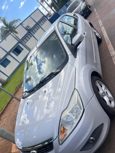 Ford Focus 2.0 16v/se/se Plus Flex 5P Aut. 2013