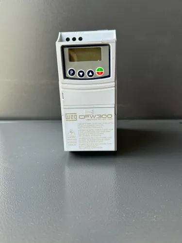 Inversor de frequência Weg CFW300