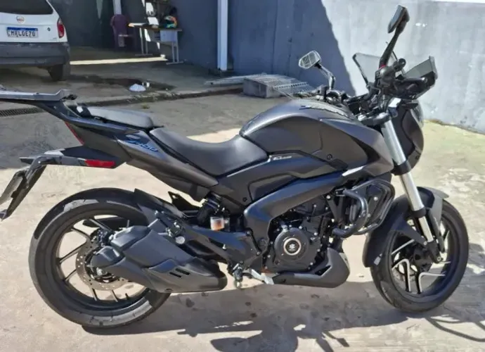 Oportunidade! Bajaj Dominar 400