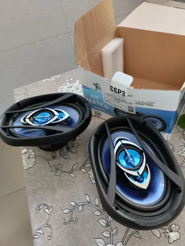 Vendo falantes 6x9 novo na Caixa