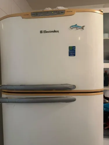 GELADEIRA ELETROLUX 414 LITROS FROSTFREE
