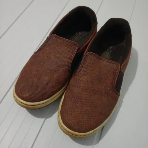 Sapato social Sapatilha masculina de couro marrom tamanho 41 usado