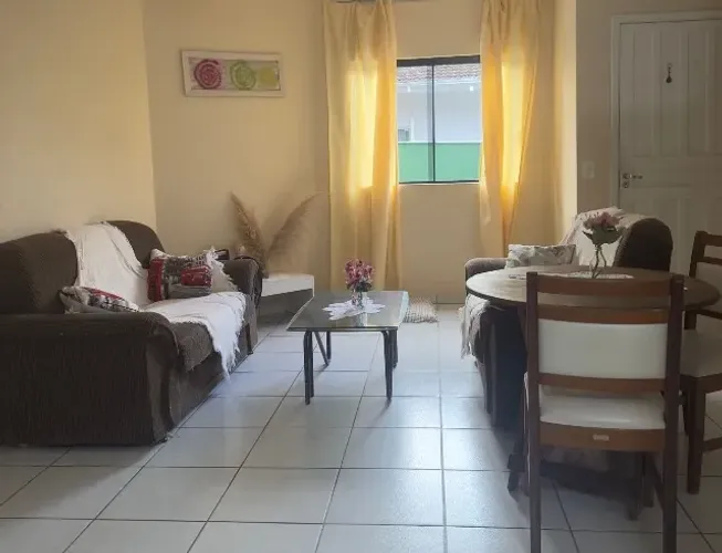 Aluguel de quarto em casa (só para mulheres)