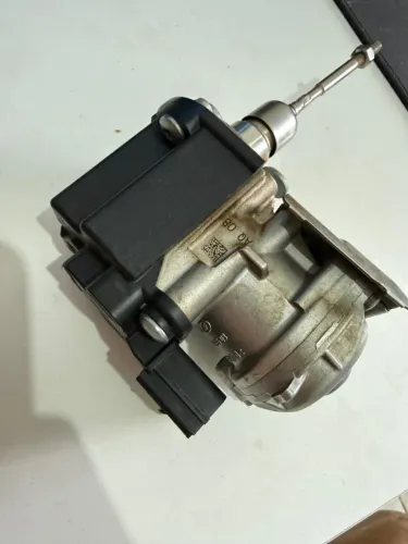 Atuador Wastegate is20 is38 Golf Mk7/ Beetle / Jetta /Tiguan/Passat/Audi A3 EA888 Gen3 2.0