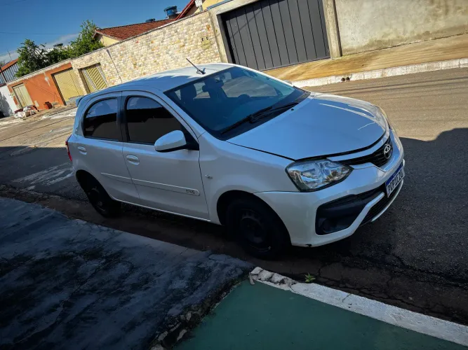 Toyota Etios XS 1.5 Flex 16V 5P Aut. 2018
