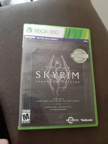 Skyrim original -TODAS as DLC's- xbox 360