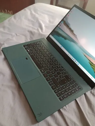 Acer vero AV15 i5 13° gen