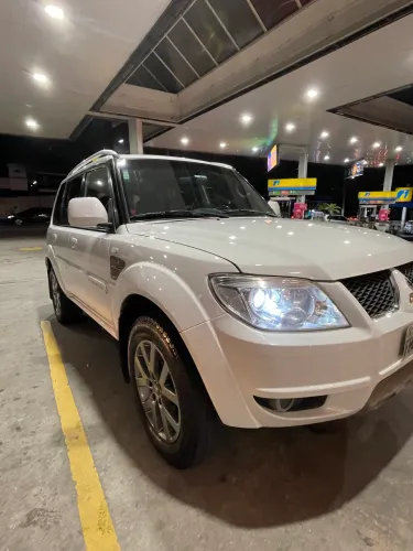 Mitsubishi Pajero TR4 2.0 Flex 16V 4X2 Aut. 2013