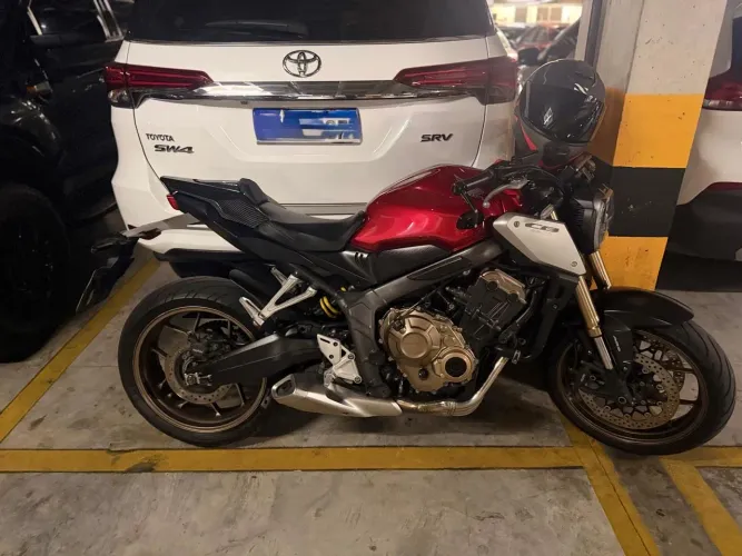 CB 650R
