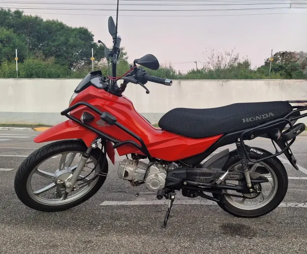 HONDA POP 110i - Baixa Quilometragem 