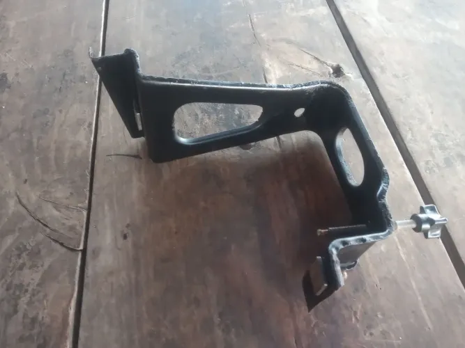 Suporte farol milha uno 1.5R 