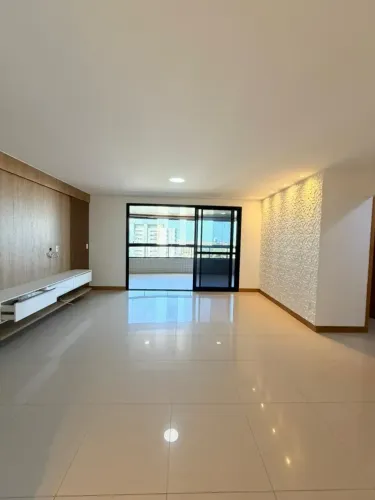 Apartamento 3 Suítes | 145m² | Nascente | DCE | 2 Vagas | Farol