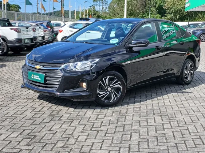 Chevrolet Onix Plus LT 1.0 12V Flex Mec. 4P 2025