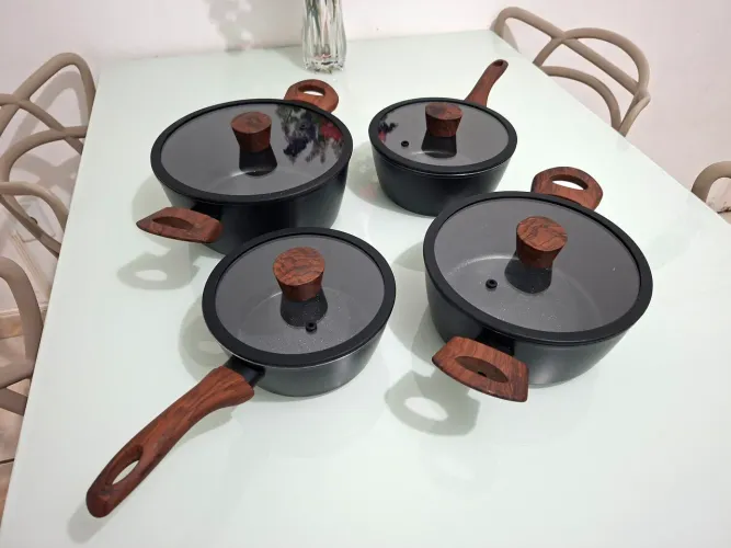 Conjunto de panelas Brinox Sirius com 4 peças + tampas com pouquíssimo