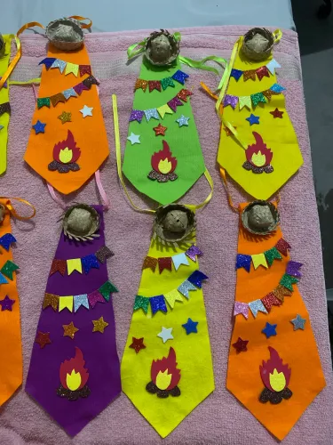 Kit com 10 Gravatas Infantis Temáticas para Festa Junina!