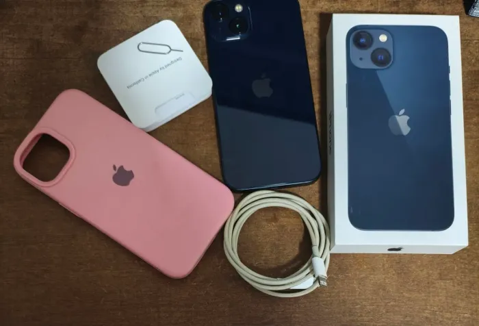 iPhone 13 128g completo