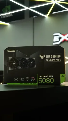 Placa de Vídeo RTX 5080 16GB Asus TUF OC