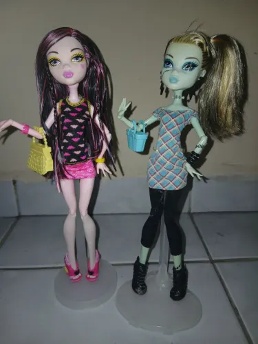 Monster High Frankie, Draculaura e Howleen Wolf