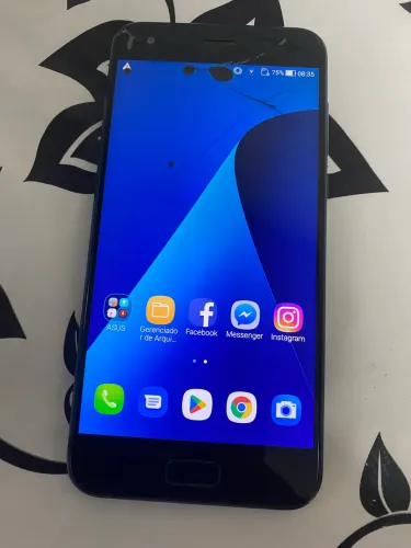 Asus zenfone 4