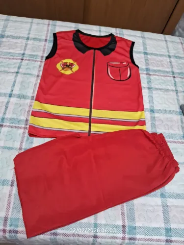 Fantasia infantil bombeiro