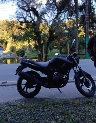 Moto Yamaha Fazer YS 250 - Limited Edition (2007/2008)