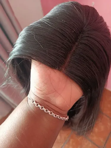 Lace front sleek repartição no meio castanho escuro 65 centímetros