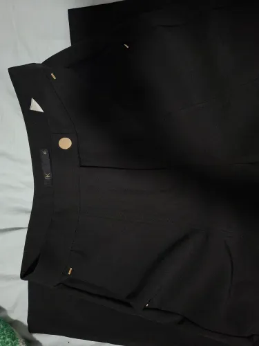 Calça de Alfaiataria Preta (AK - Renner)