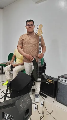 *Vendas de instrumentos 