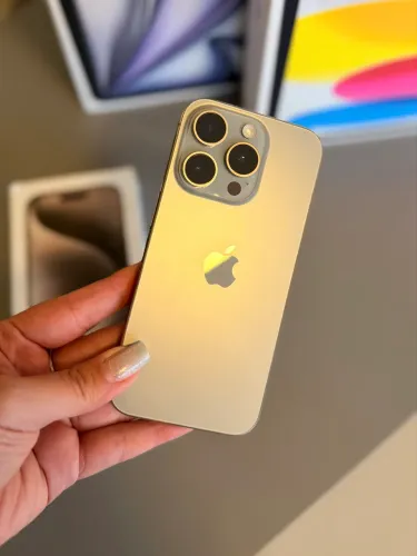 IPHONE 15 PRO 128GB - SEMI NOVO NA PROMOÇÃO 