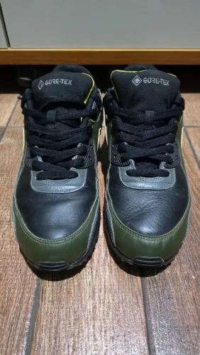 Tênis Nike Air Max 90 Gore Tex 