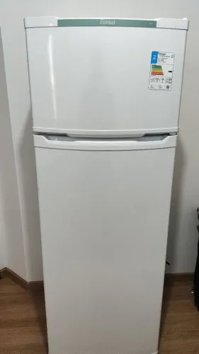 Geladeira Consul 334L