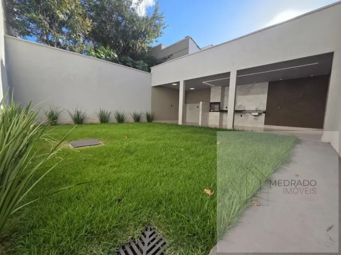 Casa para Venda em Goiânia, Residencial Santa Fé I, 3 dormitórios, 2 suítes, 3 banheiros,