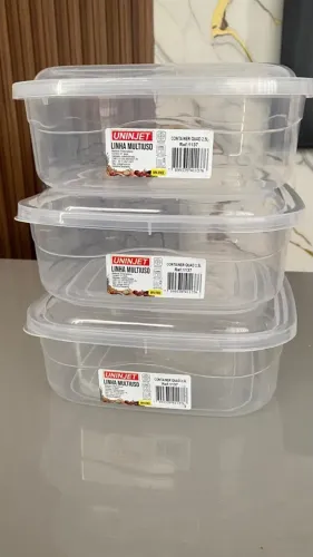 Vendo lote com 70 Potes Quadrados 2,5L 