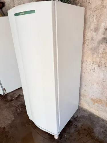 Geladeira Consul degelo seco