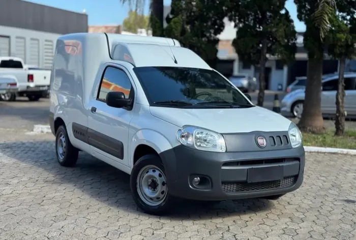 Fiat Fiorino Furgão Work. Hard 1.4 Flex 8V 2P 2019