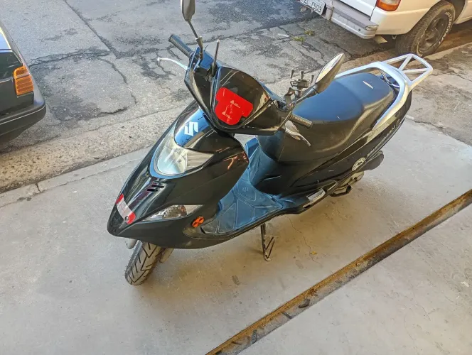 Suzuki Burgman 2016