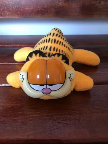 Pelúcia Garfield