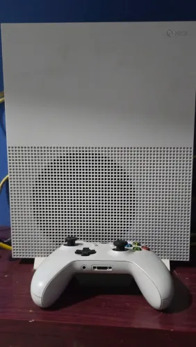Xbox One S 1TB