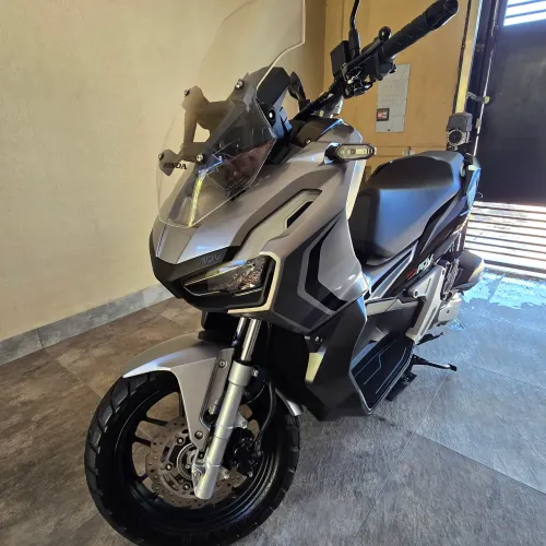 ADV 150