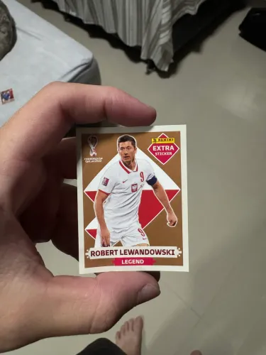 Figurinha extra Robert Lewandowski bronze Copa do mundo 2022