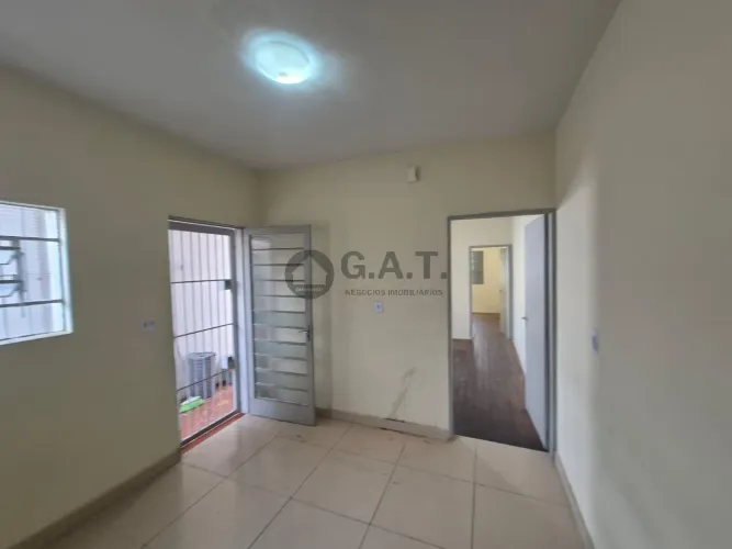 Casa Comercial para Locação em Sorocaba-SP, Jardim Paulistano: 5 Salas, 2 Banheiros, 3 Vag