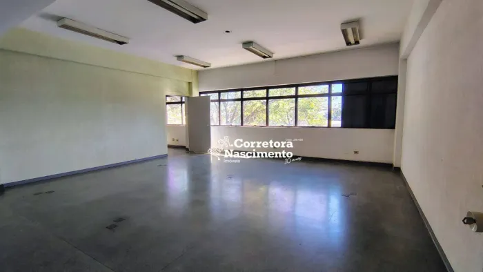 Sala para alugar, 80 m² por R$ 2.400/mês - Jardim Califórnia - Jacareí/SP