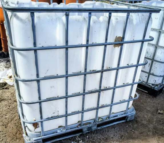 Container aberto sem tampa 1000 litros com base de metal 
