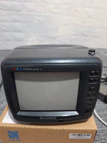 Mini tv portatil crt