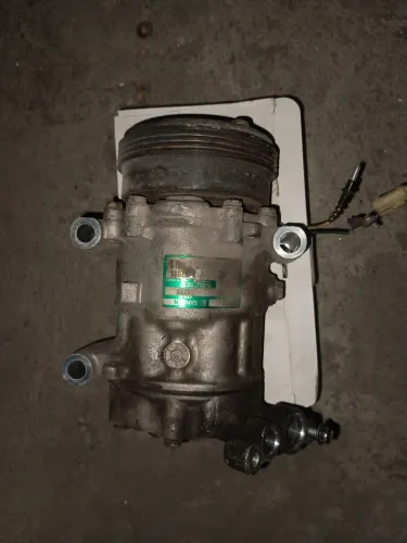 Compressor ar condicionado Renault Clio 